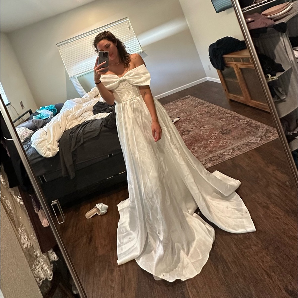 Lulu's Strapless Bow Wedding Dress